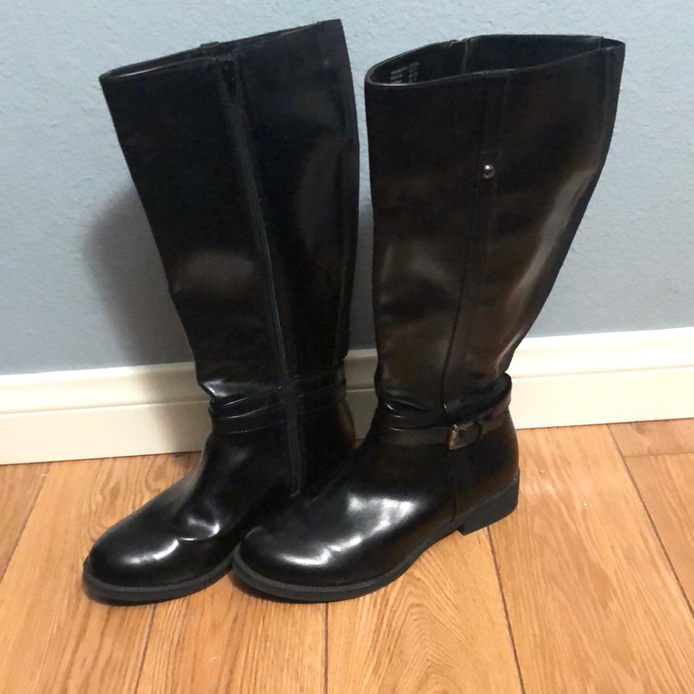 Black Wide calf boots